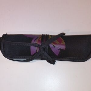 Avon Makeup Brush Set with Black and Gold Accents